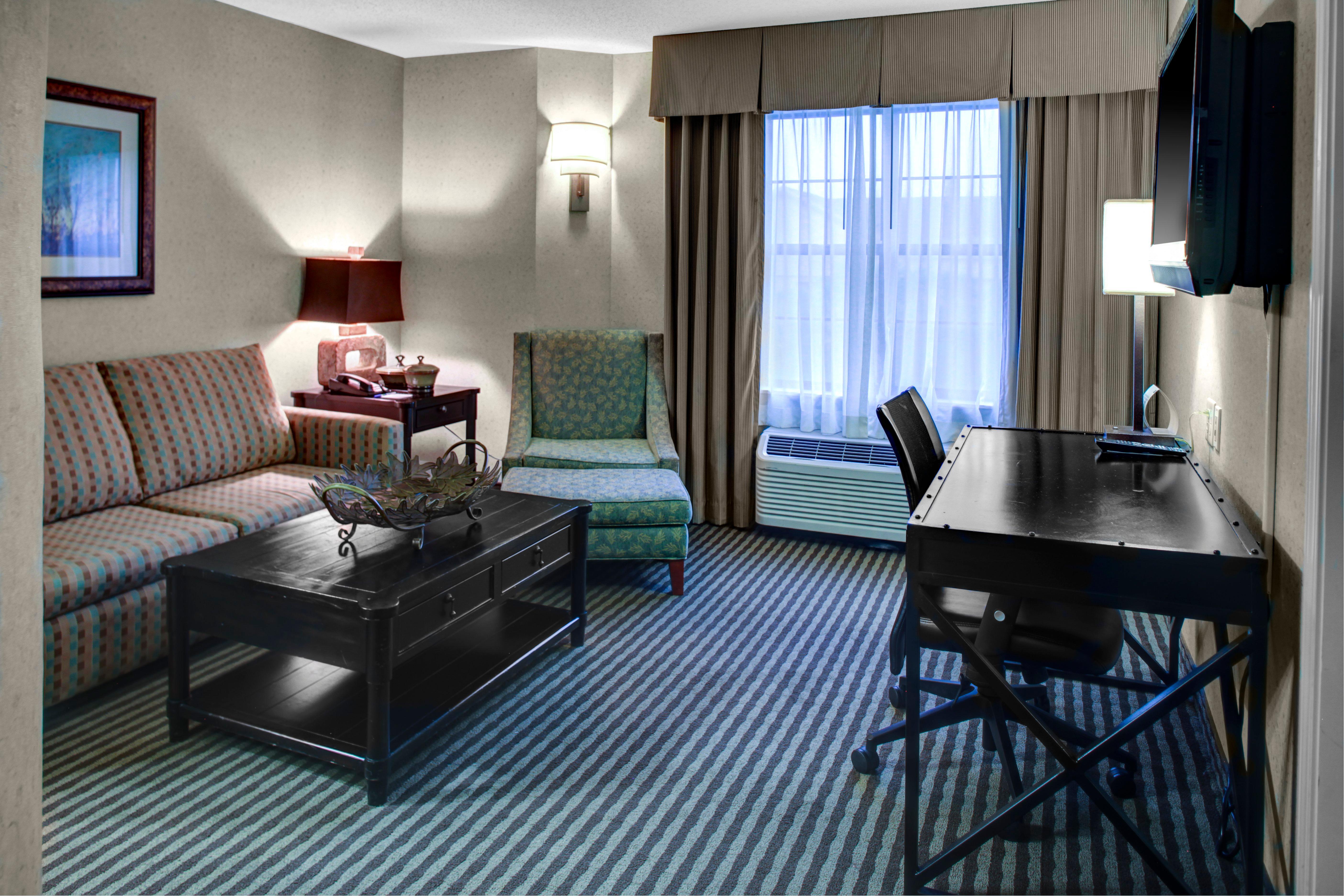 Holiday Inn Express Hotel & Suites Atlanta Buckhead By Ihg Eksteriør billede