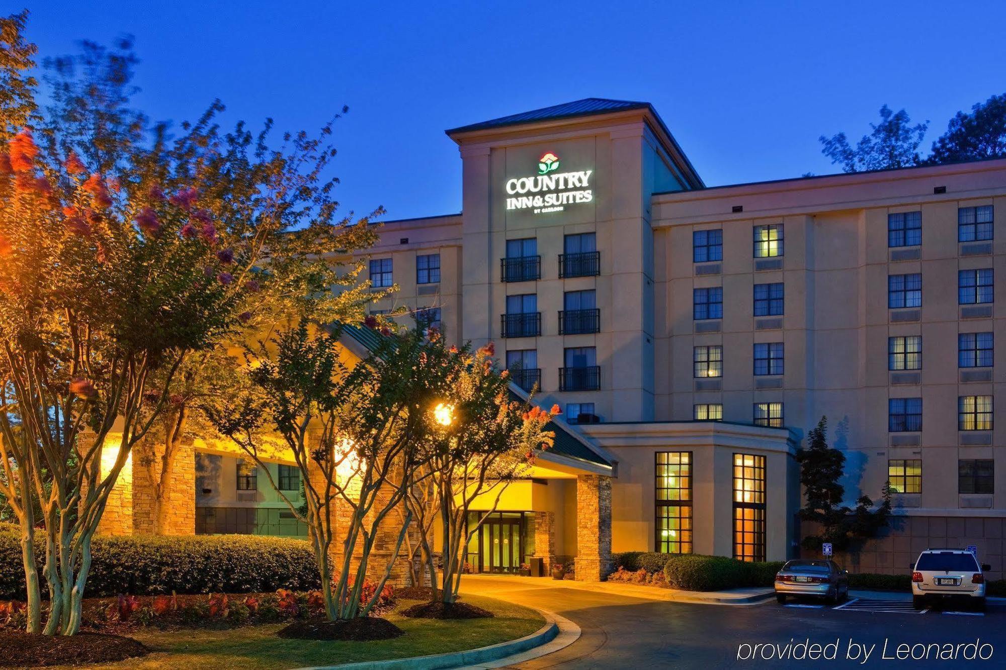 Holiday Inn Express Hotel & Suites Atlanta Buckhead By Ihg Eksteriør billede